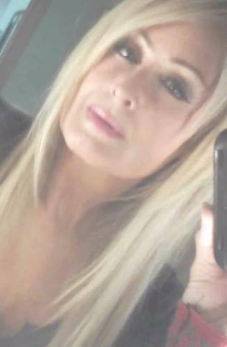Julie Artz