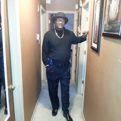 Dennis Burkes