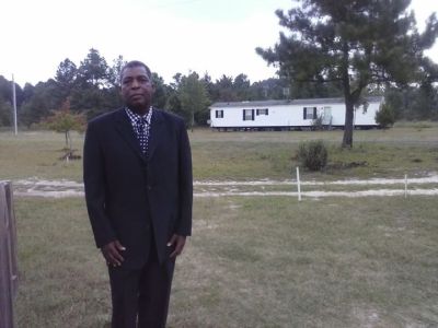 Elton Avery