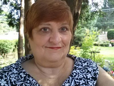 Rosemary Logisz