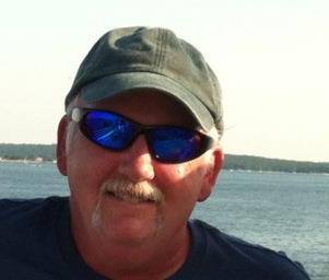 Dennis Hackett