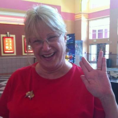 Lorraine Craven
