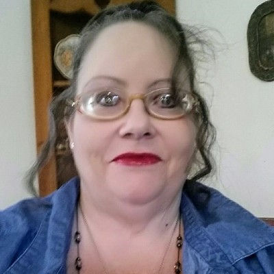 Nancy Holland