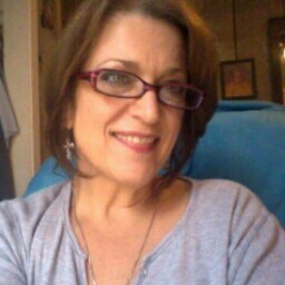 Karen Kelly