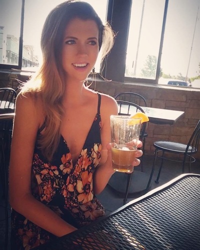 Laura Dawes