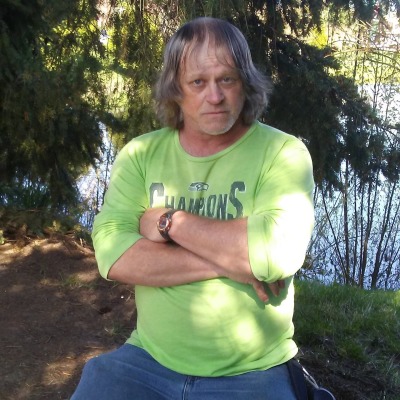 Roger Warren