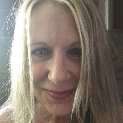 Gina Wells